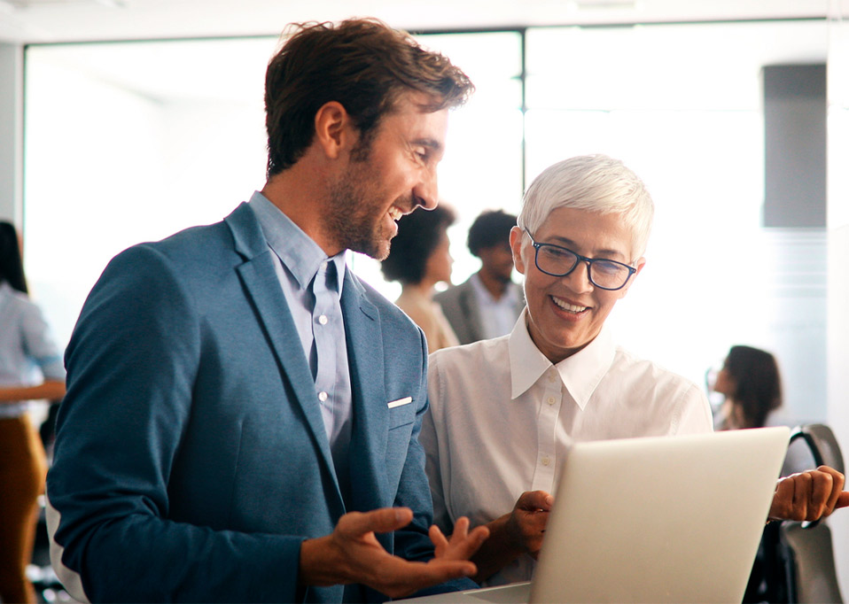 ¿Puedo crear una empresa si tengo deudas?